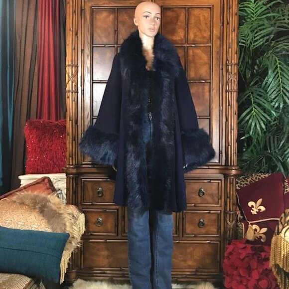 Aphratti Navy Blue Faux Fur Luxe Cape Cardigan Topper - Picture 5 of 15